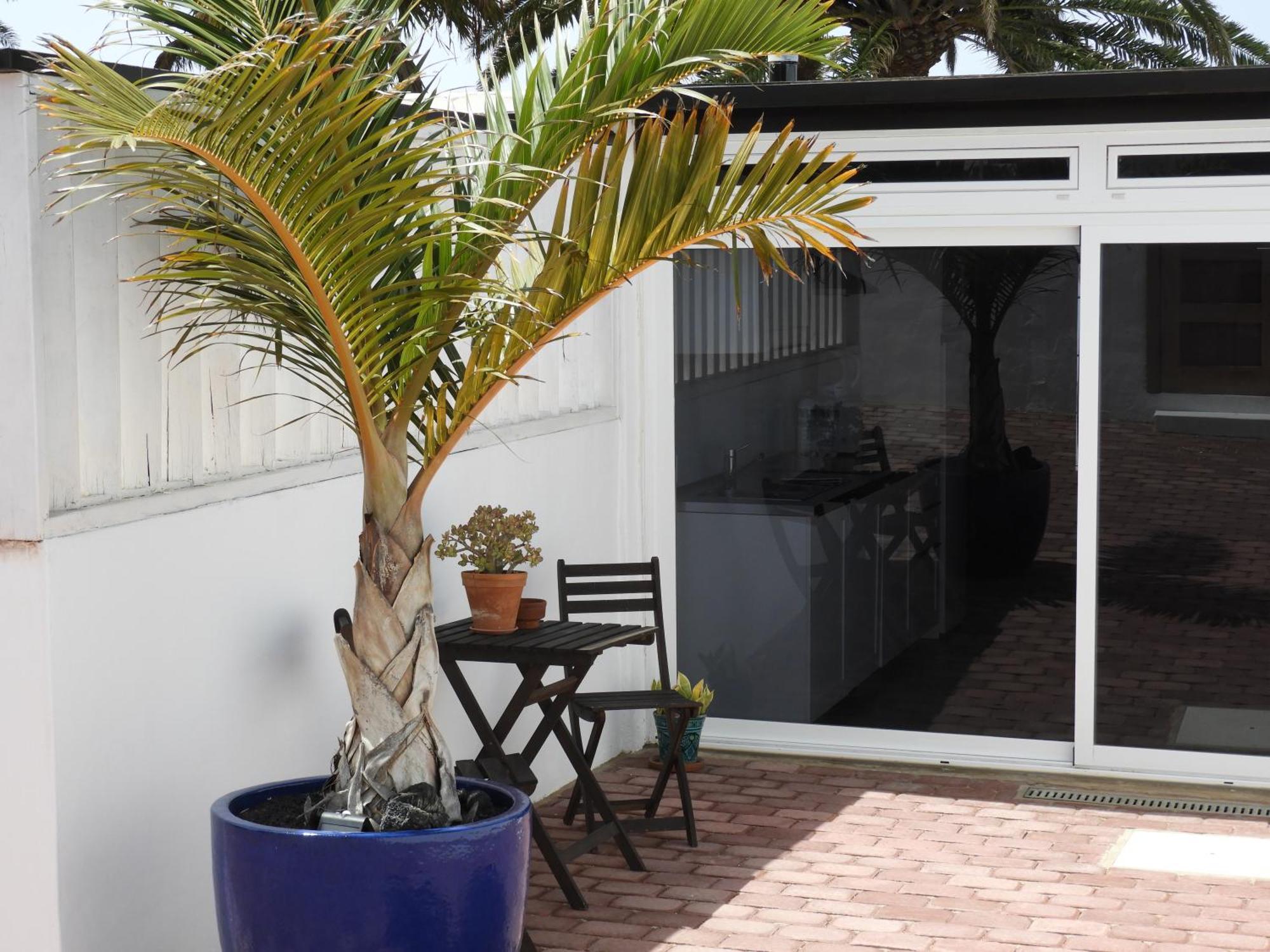 Apartamento Las Palmeras Nazaret Exterior photo